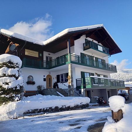 Gaestehaus Sieglinde โกเซา ภายนอก รูปภาพ